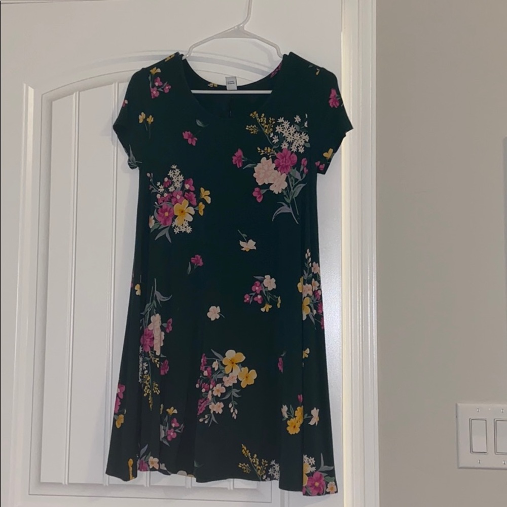 Old Navy t-shirt dress